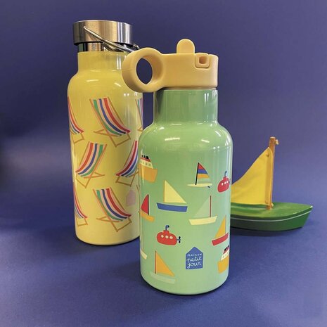 Petit jour Petit Jour - drinkfles (500 ml) - strandstoel Petit jour Petit Jour - drinkfles (500 ml) - strandstoel