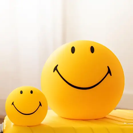 Mr Maria Mr Maria - smiley lamp - star light (25 cm) Mr Maria Mr Maria - smiley lamp - star light (25 cm)