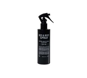 Mijn stijl Mijn stijl - bed & bodyspray (250 ml) - white cedar & vetiver Mijn stijl Mijn stijl - bed & bodyspray (250 ml) - white cedar & vetiver