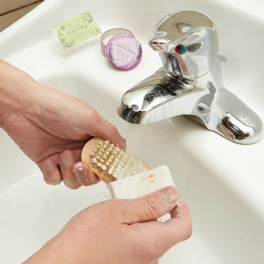 Kikkerland Kikkerland - kit - manicureset tuinieren Kikkerland Kikkerland - kit - manicureset tuinieren