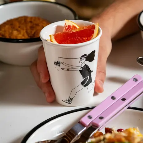 Helen b Helen b - beker - motivation is key Helen b Helen b - beker - motivation is key