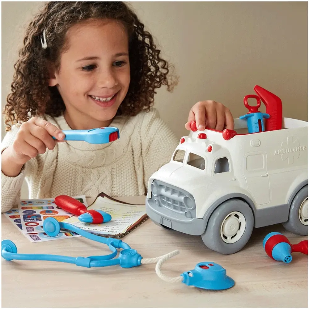 Green Toys Green Toys - ambulance + doktersset Green Toys Green Toys - ambulance + doktersset