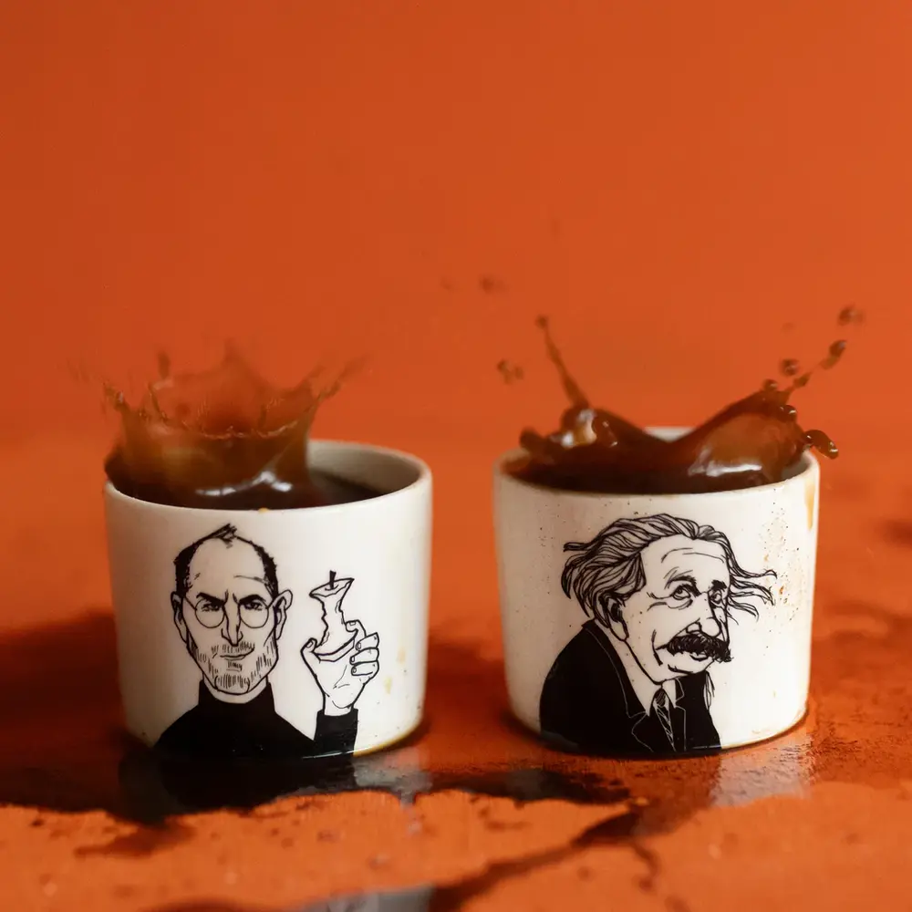 PolonaPolona PolonaPolona - espresso kopjes (set van 2) - the brainiacs, steve & albert PolonaPolona PolonaPolona - espresso kopjes (set van 2) - the brainiacs, steve & albert