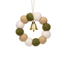 Sjaal met verhaal Sjaal met verhaal - hanger krans - mistletoe Sjaal met verhaal Sjaal met verhaal - hanger krans - mistletoe