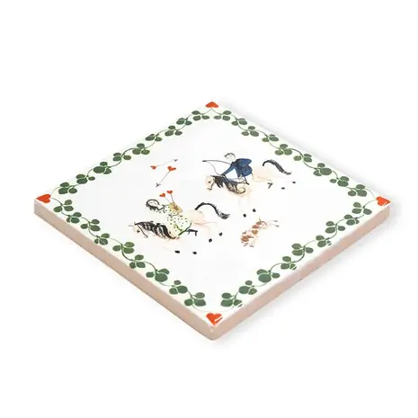 Storytiles Storytiles - tegel small - chasing love (10x10 cm) Storytiles Storytiles - tegel small - chasing love (10x10 cm)