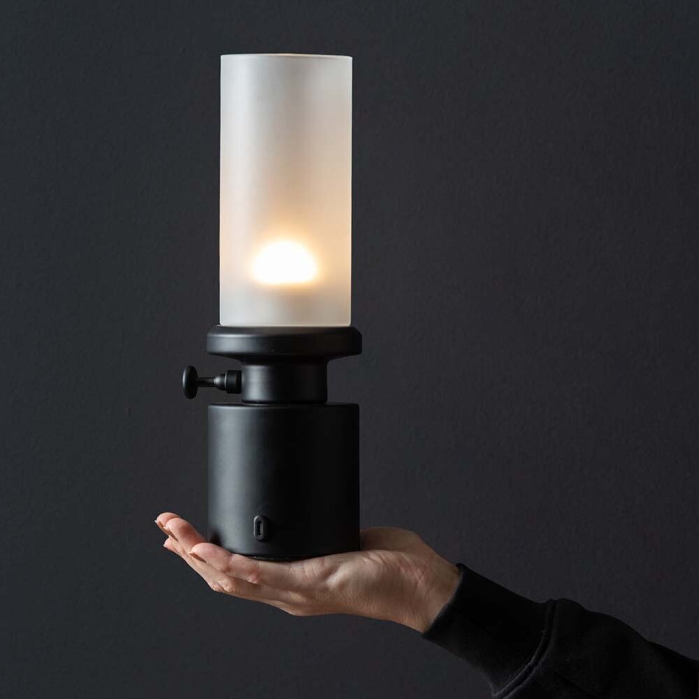 Leitmotiv Leitmotiv - tafellamp camp LED - black Leitmotiv Leitmotiv - tafellamp camp LED - black