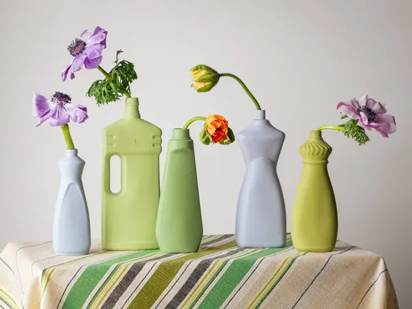 Foekje Fleur Foekje Fleur - porcelain bottle vase - #8 old purple