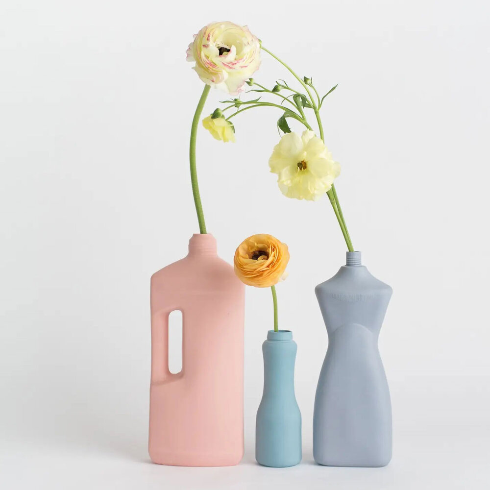 Foekje Fleur Foekje Fleur - porcelain bottle vase - #8 old purple