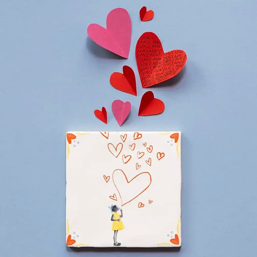 Storytiles Storytiles - tegel small - spread the love (10x10 cm) Storytiles Storytiles - tegel small - spread the love (10x10 cm)