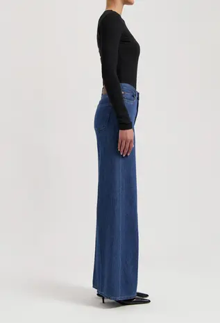 MUD Jeans Mud jeans - sara high loose flow - stone indigo MUD Jeans Mud jeans - sara high loose flow - stone indigo