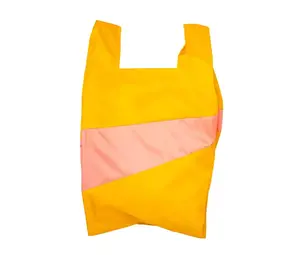 Susan Bijl Susan Bijl - the new shopping bag large - cleese & coral Susan Bijl Susan Bijl - the new shopping bag large - cleese & coral