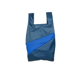 Susan Bijl Susan Bijl - the new shopping bag medium - dark patrol & yves Susan Bijl Susan Bijl - the new shopping bag medium - dark patrol & yves