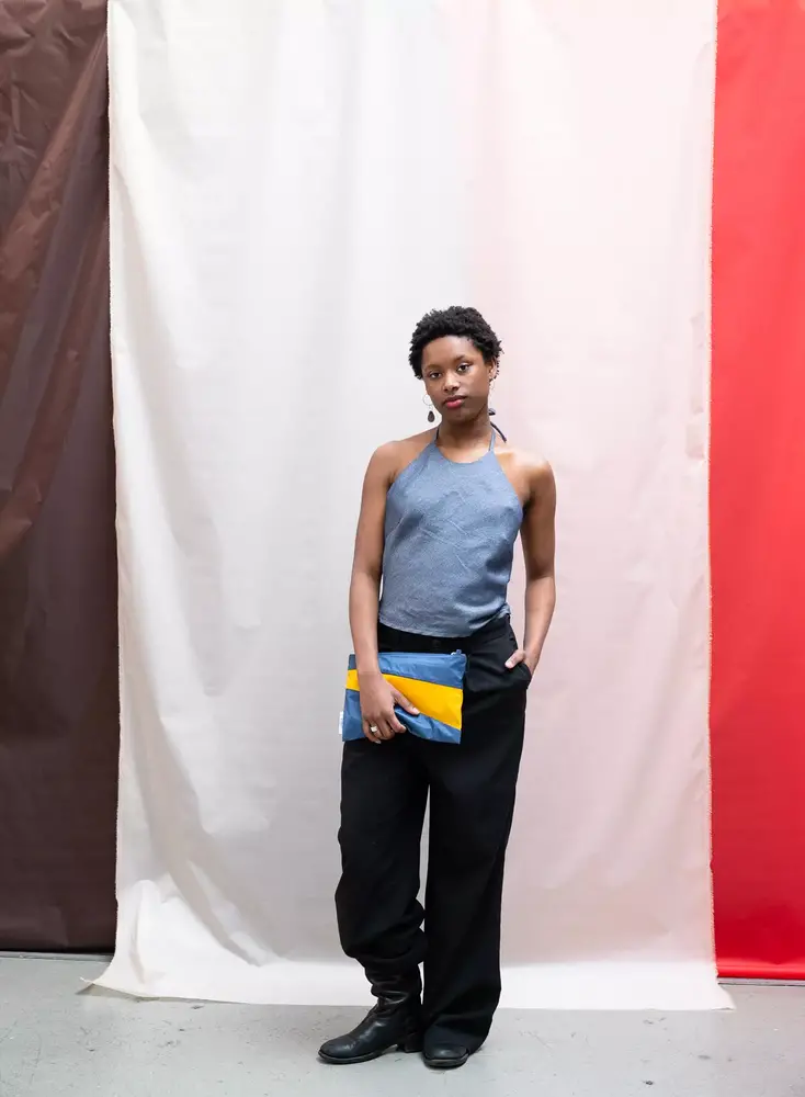 Susan Bijl Susan Bijl - the new pouch medium - dark patrol & cleese Susan Bijl Susan Bijl - the new pouch medium - dark patrol & cleese