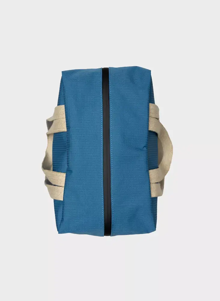 Susan Bijl Susan Bijl - the new tote bag medium - dark patrol & yves Susan Bijl Susan Bijl - the new tote bag medium - dark patrol & yves