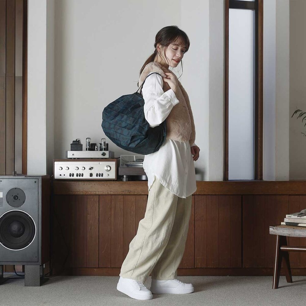 Shupatto Shupatto - opvouwtas M - deep forest Shupatto Shupatto - opvouwtas M - deep forest