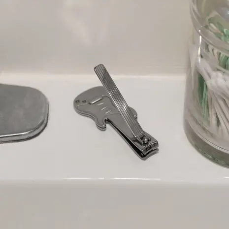 Kikkerland Kikkerland - nagelknipper - gitaar Kikkerland Kikkerland - nagelknipper - gitaar