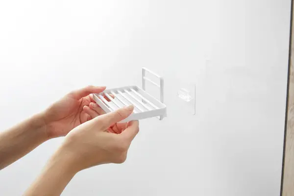 Yamazaki Yamazaki - zeeprekje tower zelfklevend - white