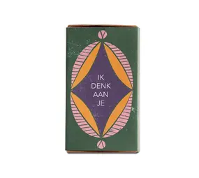 Kaarsje branden Kaarsje branden - cadeaudoosje - ik denk aan je (groen) Kaarsje branden Kaarsje branden - cadeaudoosje - ik denk aan je (groen)