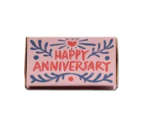 Kaarsje branden Kaarsje branden - cadeaudoosje - happy anniversary Kaarsje branden Kaarsje branden - cadeaudoosje - happy anniversary