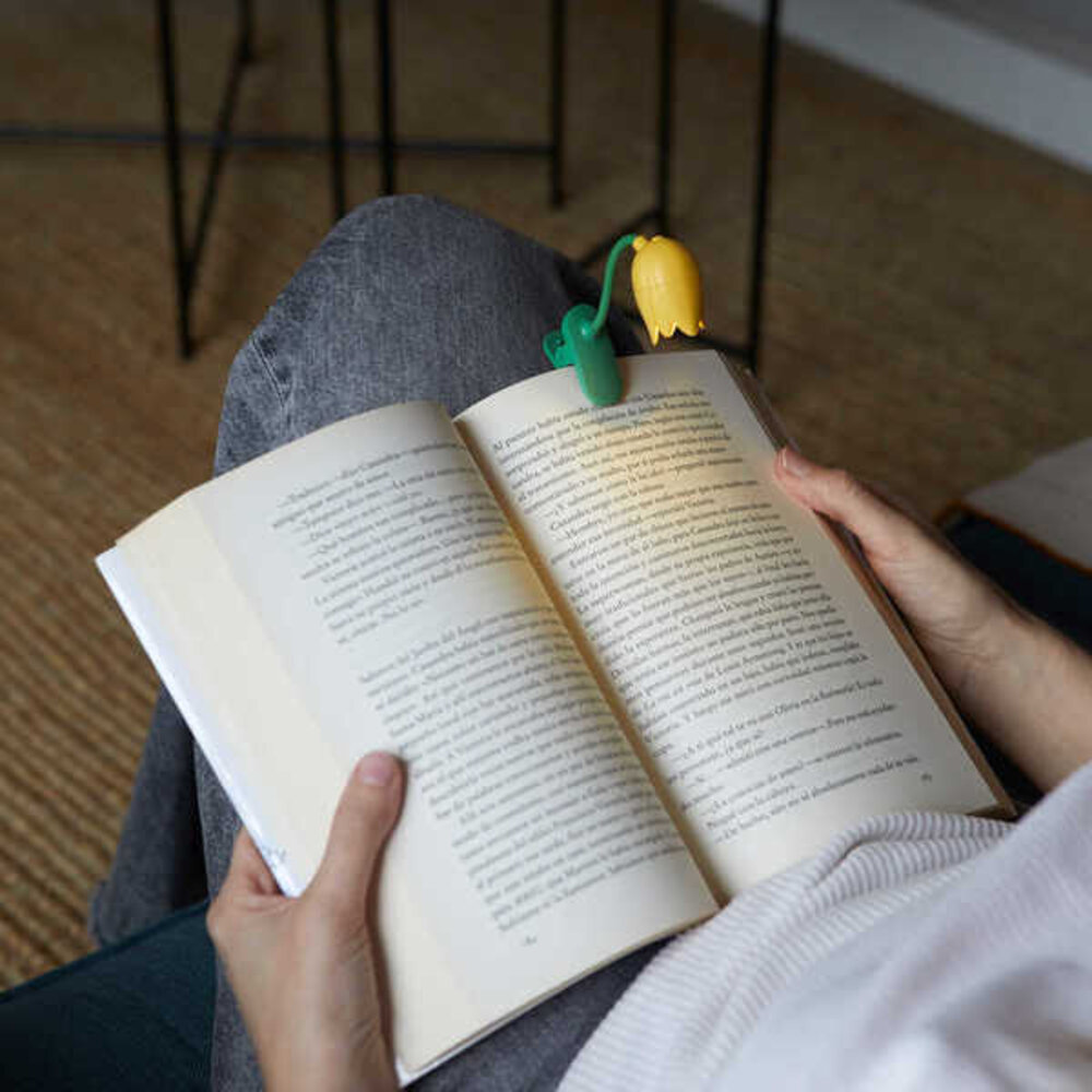 Balvi Balvi - boekenlampje - tulp yellow Balvi Balvi - boekenlampje - tulp yellow