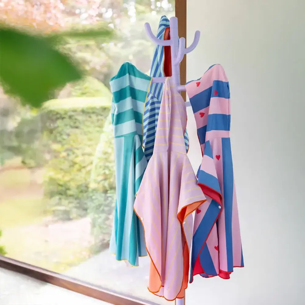 Quut Quut - beach poncho - ocean