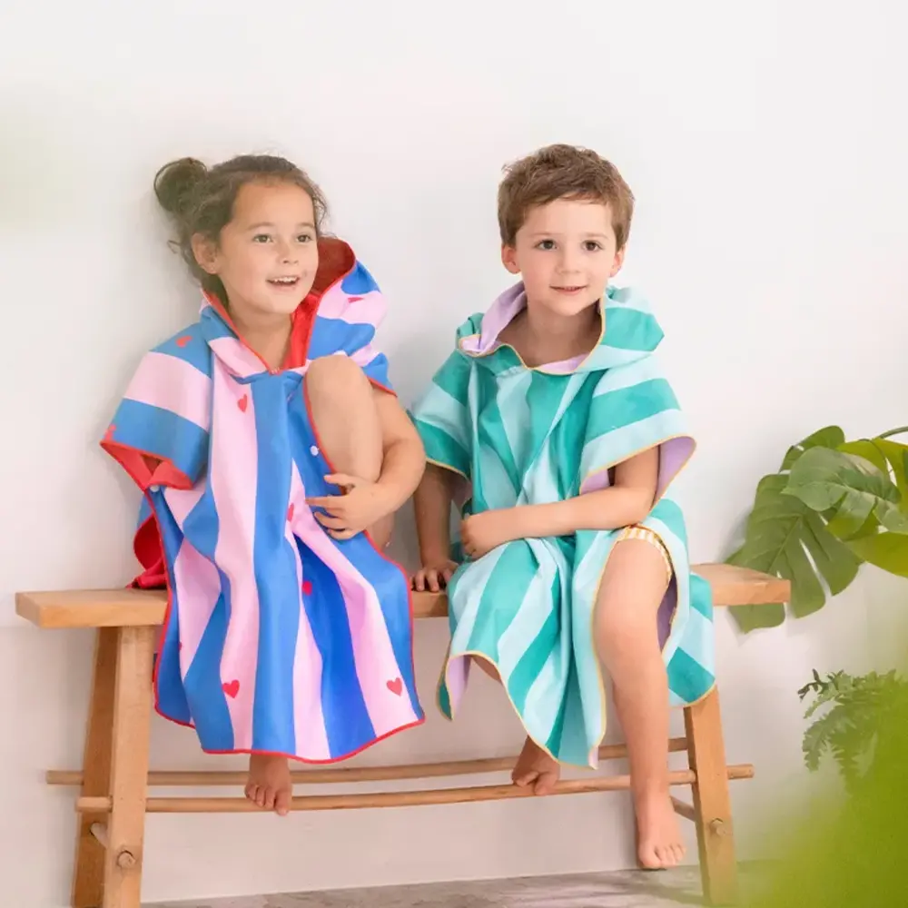 Quutopia Quutopia - beach poncho - cherry Quutopia Quutopia - beach poncho - cherry