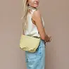 Tinne+Mia Tinne+Mia - cross body feel good baggy - new wheat Tinne+Mia Tinne+Mia - cross body feel good baggy - new wheat