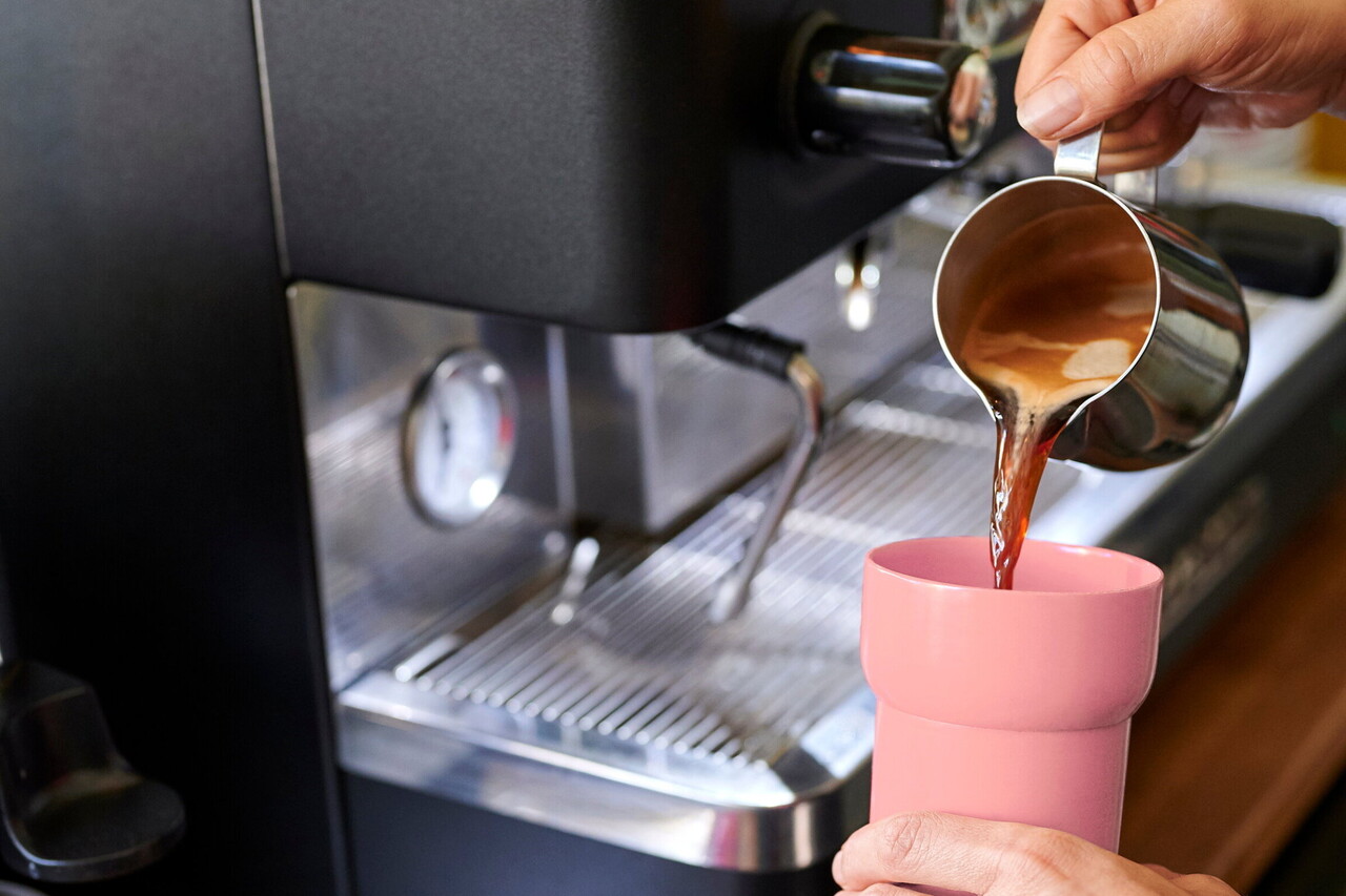 Mepal Mepal - reisbeker ellipse (275 ml) - vivid mauve