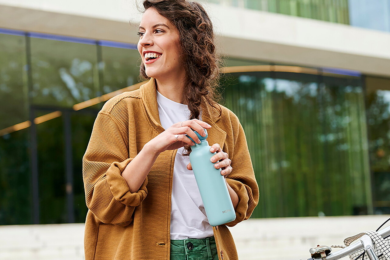 Mepal Mepal - isoleerfles ellipse (900 ml) - nordic black