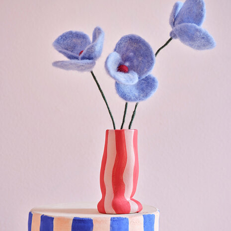 Aveva Design Aveva design - bloem vilt - poppy blue Aveva Design Aveva design - bloem vilt - poppy blue
