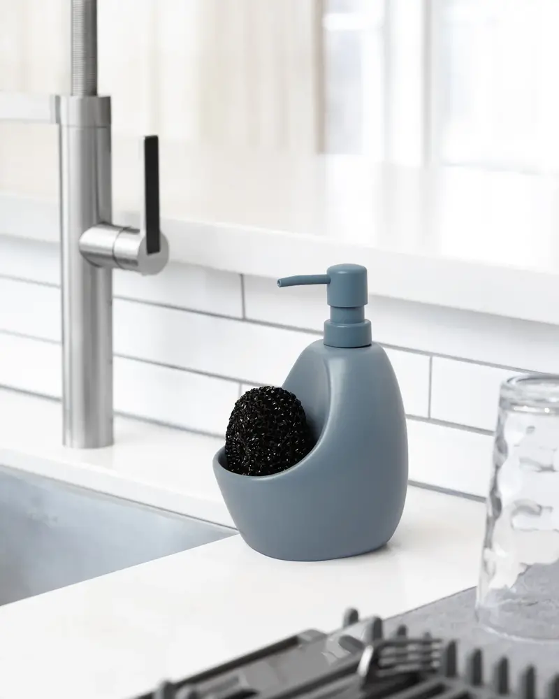Umbra Umbra - joey zeeppompje met scrubby - slate blue Umbra Umbra - joey zeeppompje met scrubby - slate blue