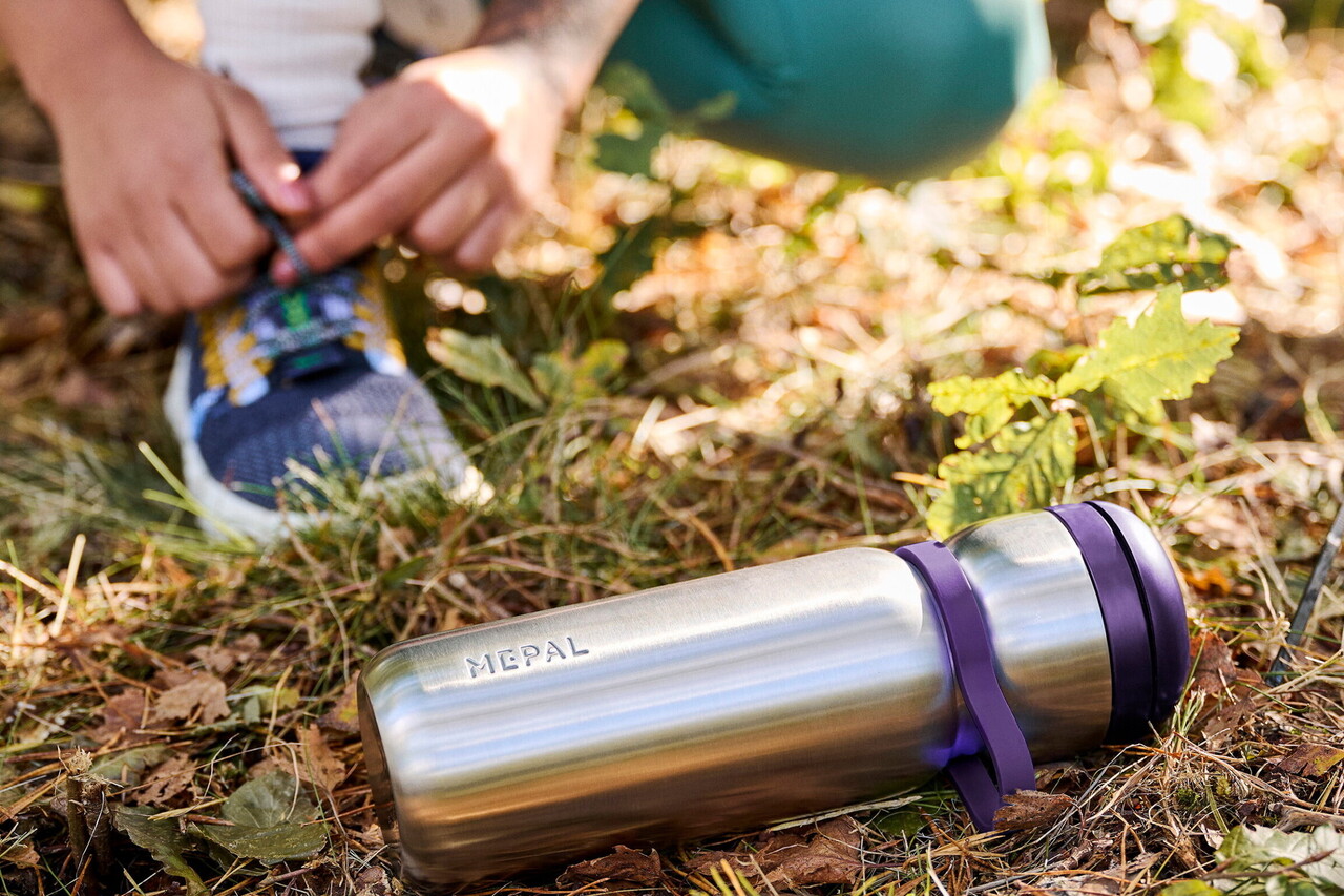 Mepal Mepal - isoleerfles twist sport (600 ml) - midnight blue Mepal Mepal - isoleerfles twist sport (600 ml) - midnight blue