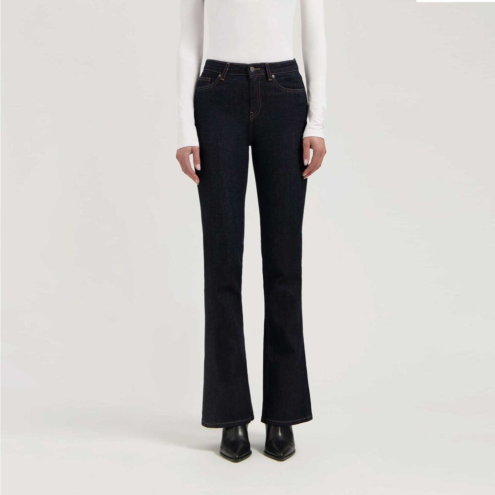 MUD Jeans Mud jeans - isy high flared - strong blue MUD Jeans Mud jeans - isy high flared - strong blue