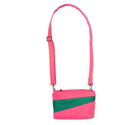 Susan Bijl Susan Bijl - the new bum bag small - fluo pink & seaweed Susan Bijl Susan Bijl - the new bum bag small - fluo pink & seaweed