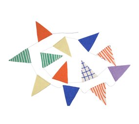 Aveva Design Aveva design - viltslinger - party flags (290 cm) Aveva Design Aveva design - viltslinger - party flags (290 cm)