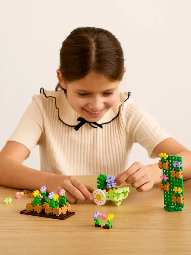 Plus-Plus Plus-Plus - learn to build - bloemenwinkel (600 stukjes)