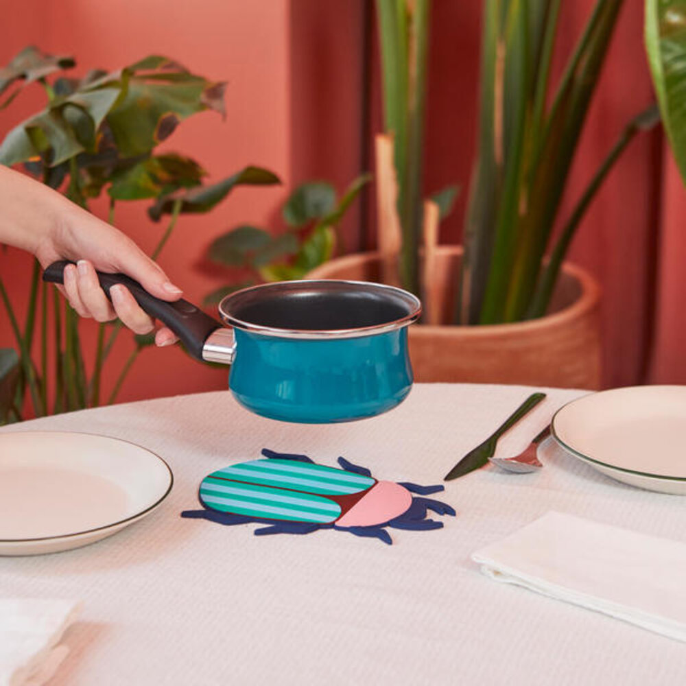 Balvi Balvi - panonderzetter - the beetles pink