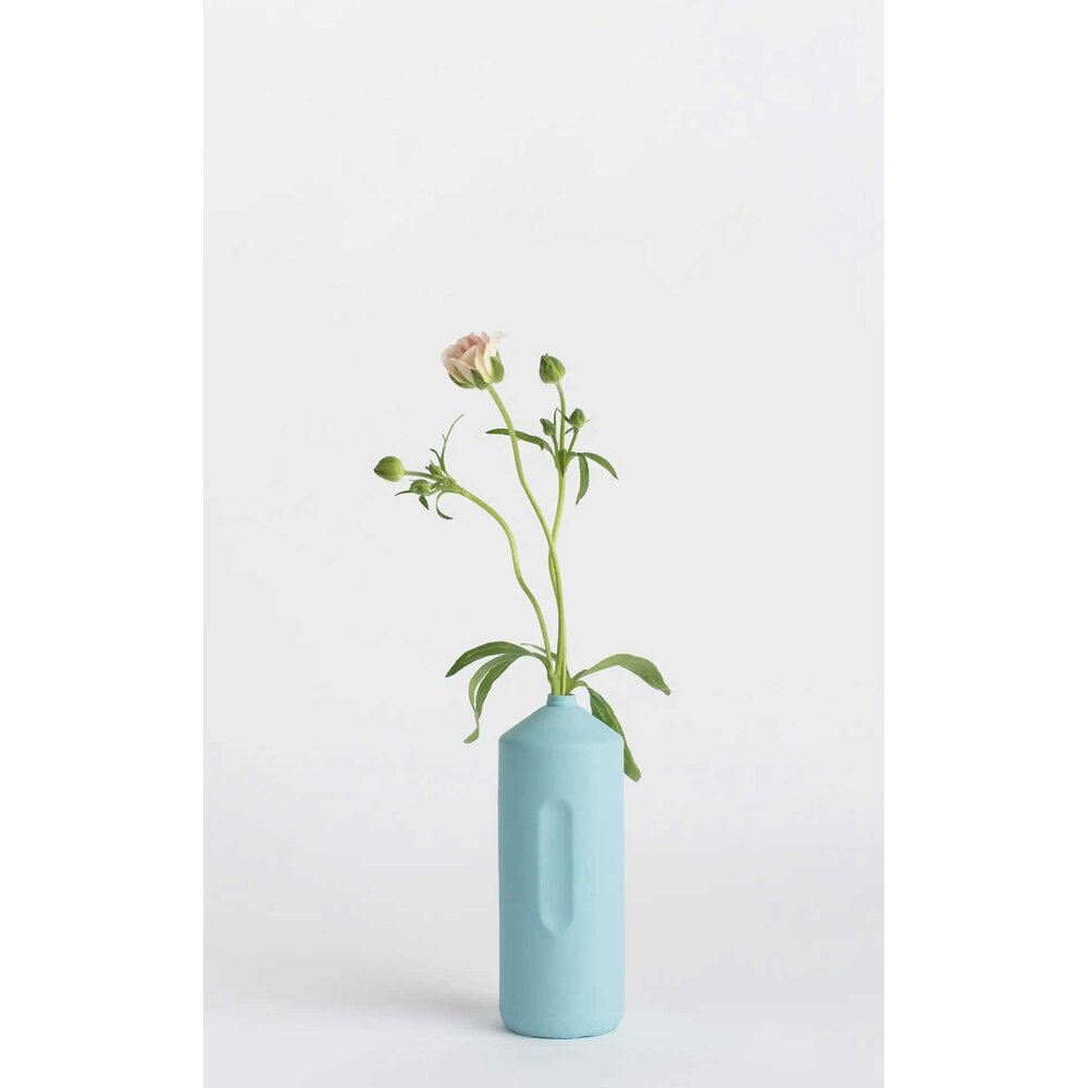 Foekje Fleur Foekje Fleur - porcelain bottle vase - #2 light blue