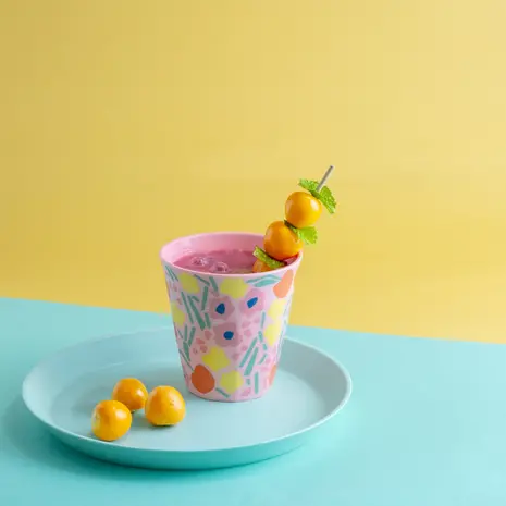 Koziol Koziol - nora beker M - blooms (300 ml) Koziol Koziol - nora beker M - blooms (300 ml)