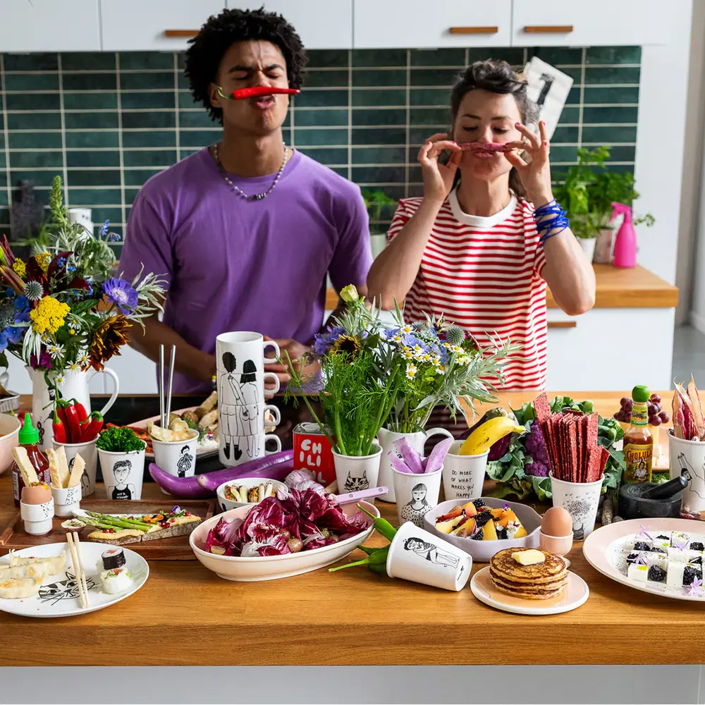 Helen b Helen b - beker - coffee now Helen b Helen b - beker - coffee now