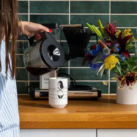 Helen b Helen b - stapelbare mokken (set van 2) - my favorite underwear Helen b Helen b - stapelbare mokken (set van 2) - my favorite underwear