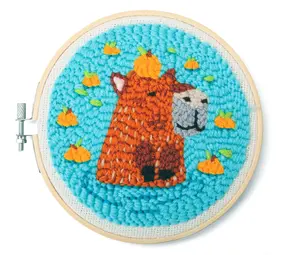 Kikkerland Kikkerland - punch needle kit - capybara Kikkerland Kikkerland - punch needle kit - capybara