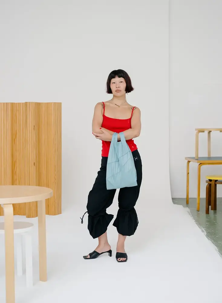 Susan Bijl Susan Bijl - the new shopping bag medium - francis