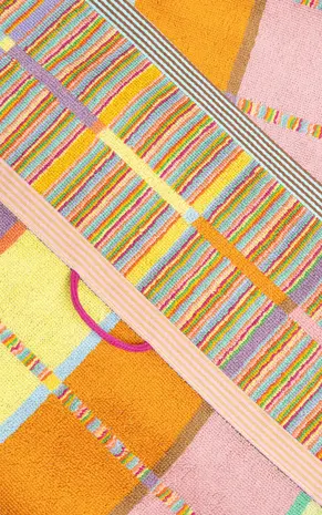 Foekje Fleur Foekje fleur - odds & ends - criss cross badhanddoek #68 Foekje Fleur Foekje fleur - odds & ends - criss cross badhanddoek #68