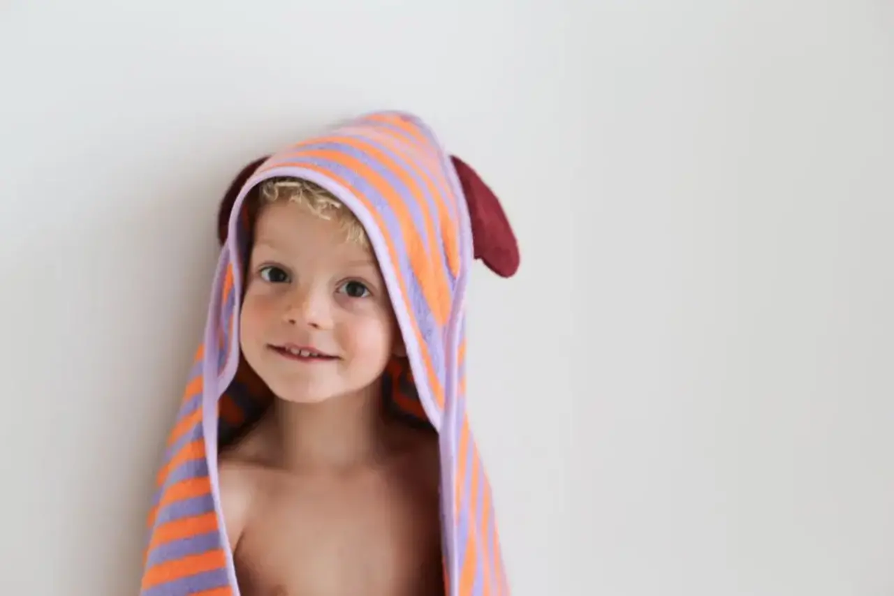 Quut Quut - hooded towel bear - lavender