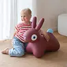 Quut Quut - hoppi skippy bunny - burgundy Quut Quut - hoppi skippy bunny - burgundy