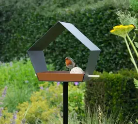 Heeej! Heeej! - vogelhuis op paal - big diamond dark grey/brown