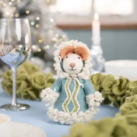 Sjaal met verhaal Sjaal met verhaal - decoratie - eskimo muis