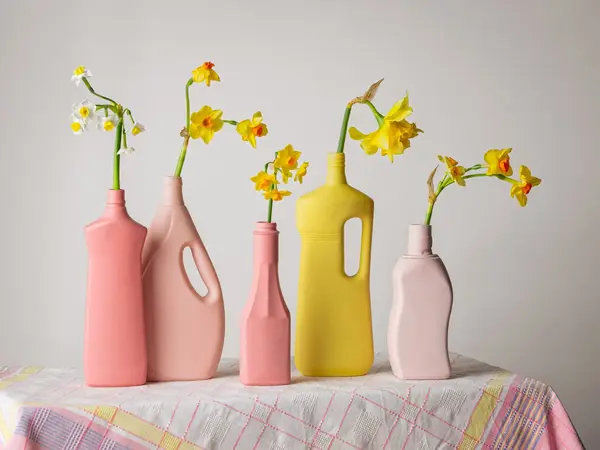 Foekje Fleur Foekje Fleur - porcelain bottle - #1 old red