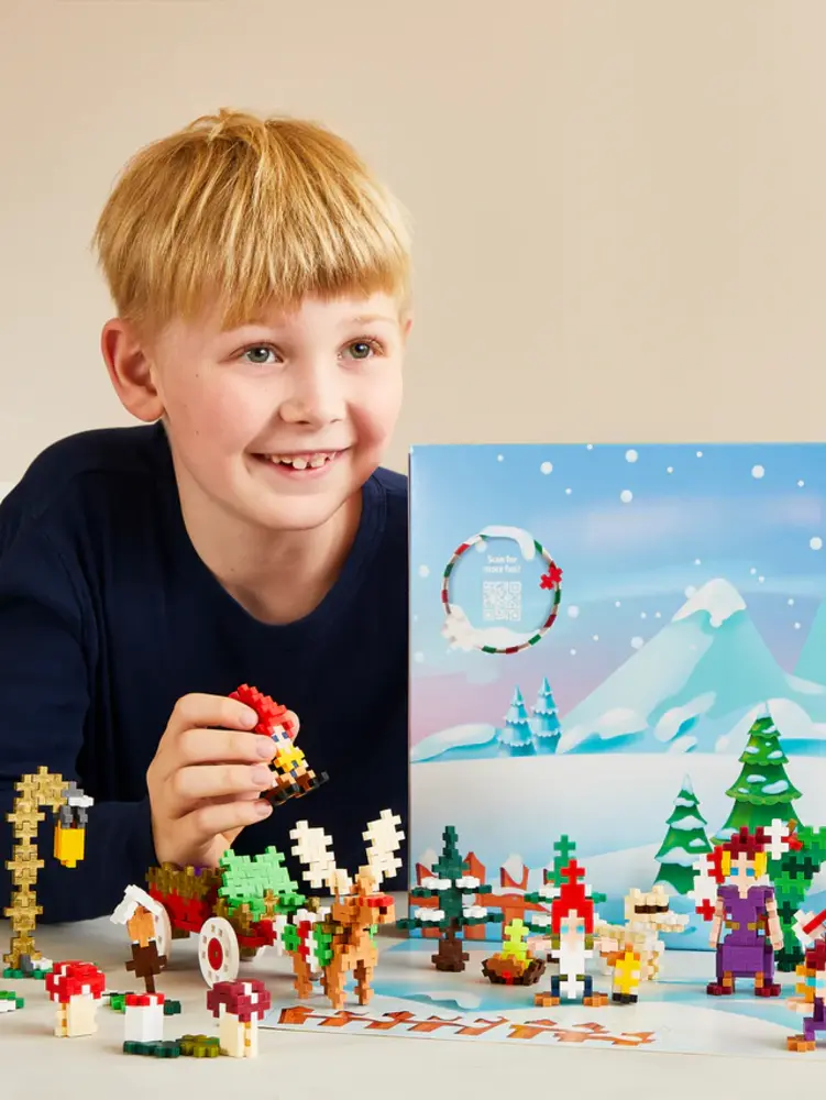 Plus-Plus Plus-Plus - advent kalender - santa's world Plus-Plus Plus-Plus - advent kalender - santa's world